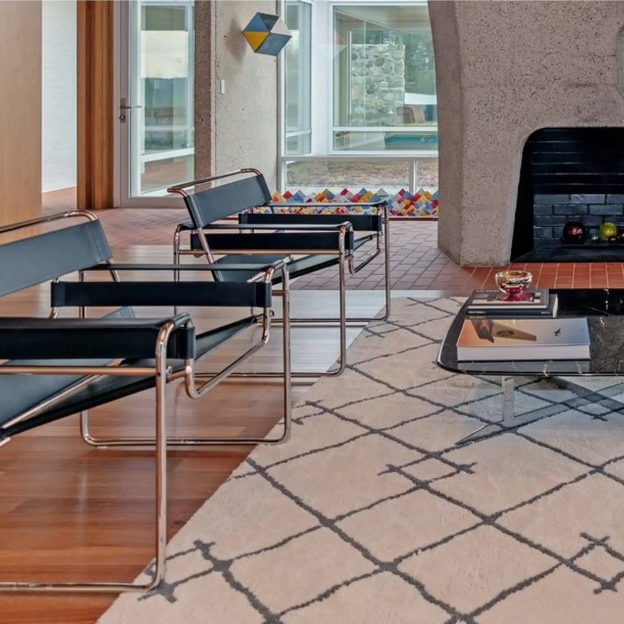 Loungestol_Bauhaus_i_Laeder_Og_Stal_4