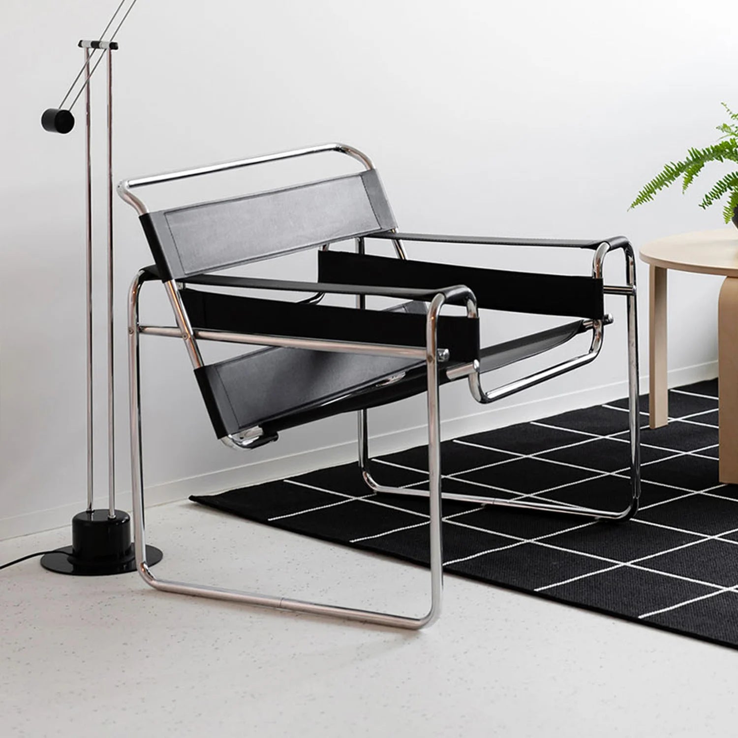 Loungestol_Bauhaus_i_Laeder_Og_Stal_7