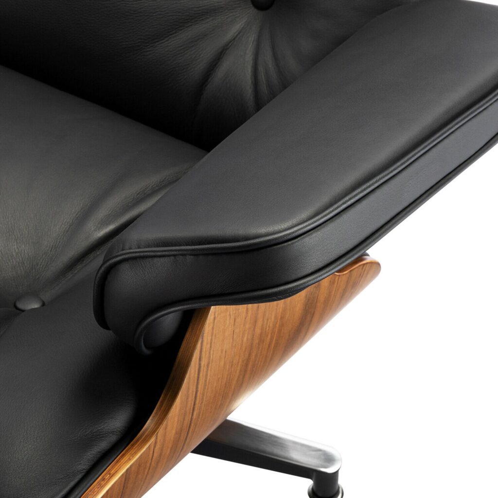 Recliner_lounge_chair_with_ottoman_black_leather